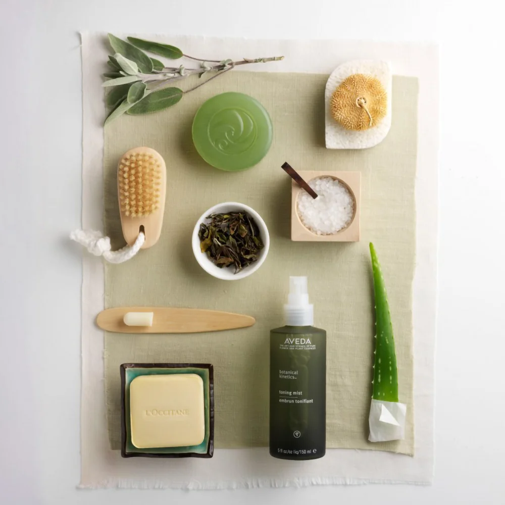 Beauty Items — Frank Brandwijk