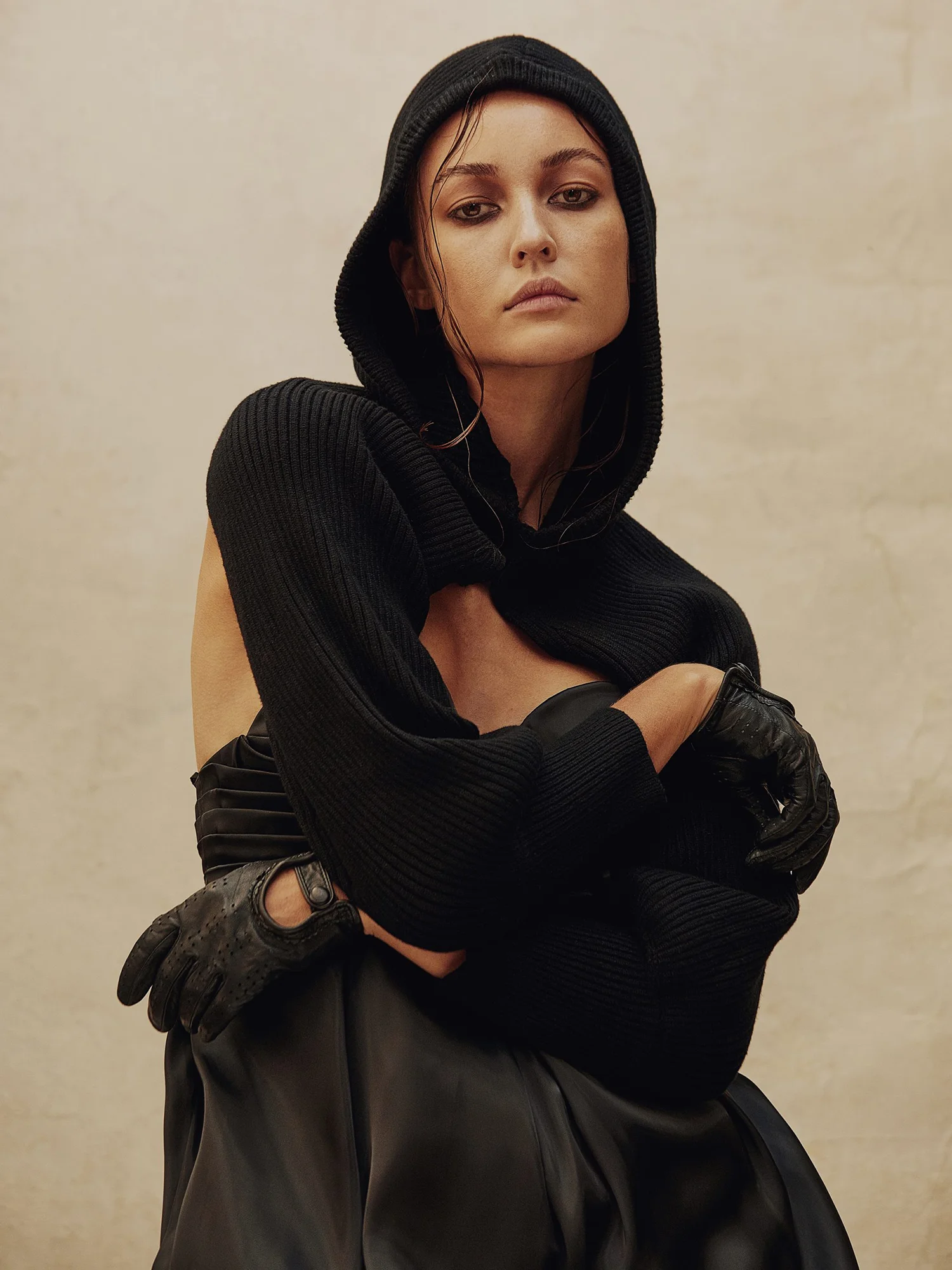 RISE — Currant Magazine